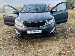 2012 Kia Rio 5-speed III, серый, 920000 рублей, вид 1