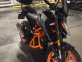 2021 KTM 390 Duke, серый, 585000 рублей - вид 1