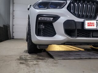 2021 BMW X6 40i III (G06), белый, 9000000 рублей, вид 5