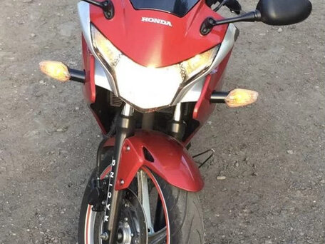 2011 Honda CBR 250R, красный, 285000 рублей, вид 2