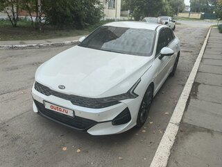 2020 Kia K5 III, белый, 3100000 рублей, вид 1