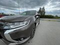 2018 Mitsubishi Outlander PHEV III Рестайлинг 2, коричневый, 3199000 рублей - вид 9