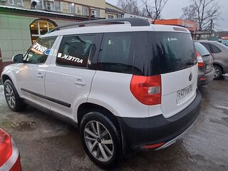 2012 Skoda Yeti I, белый, 1050000 рублей, вид 2