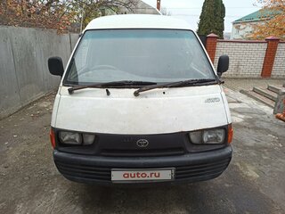 1992 Toyota Town Ace II Рестайлинг 2, белый, 180000 рублей, вид 1