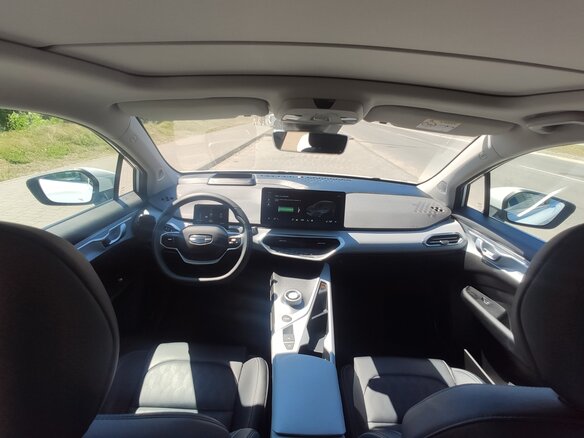 2022 Geely Geometry C 70 kWh, белый, 1650000 рублей - вид 7