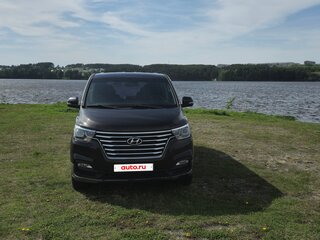 2018 Hyundai Grand Starex I Рестайлинг 2, коричневый, 4190000 рублей, вид 4