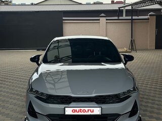 2022 Kia K5 III, серый, 3150000 рублей, вид 1