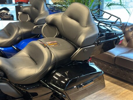 2024 Harley-Davidson Ultra Limited, чёрный, 3990000 рублей, вид 3