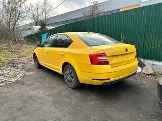 2018 Skoda Octavia III (A7) Рестайлинг, белый, 830000 рублей, вид 5