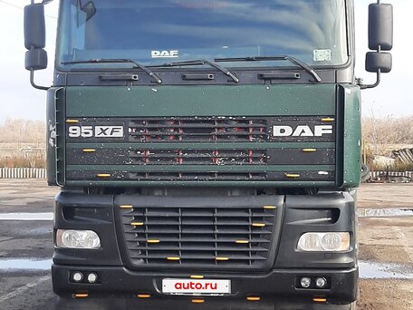 2002 DAF 95XF, зелёный, 2100000 рублей, вид 1