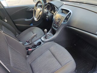 2014 Opel Astra J Рестайлинг, чёрный, 1050000 рублей, вид 5