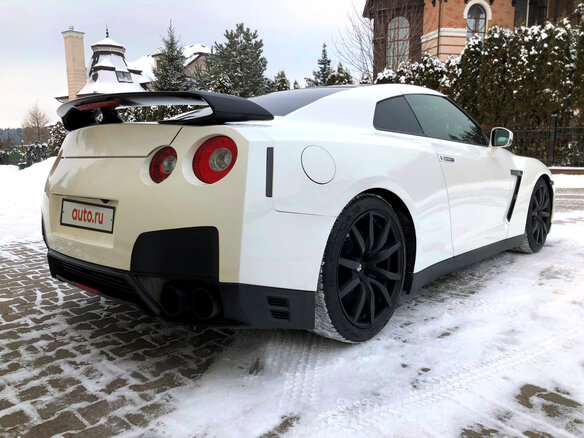 2012 Nissan GT-R I Рестайлинг 1, белый - вид 6