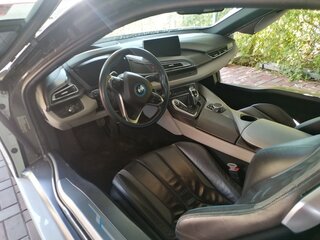 2016 BMW i8 I, белый, 7300000 рублей, вид 4