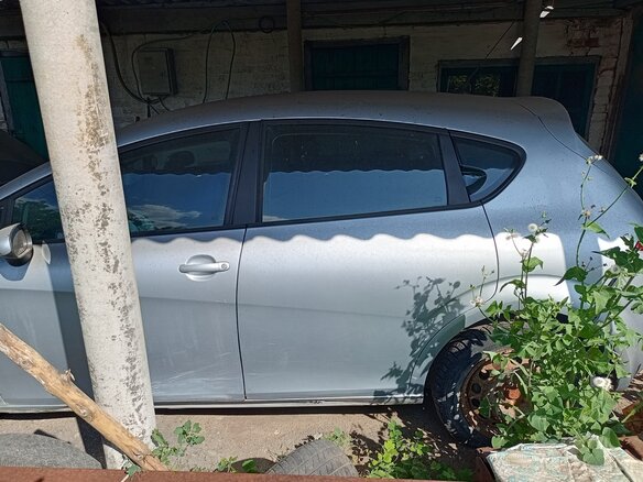 2008 SEAT Leon II, серебристый, 300000 рублей - вид 3