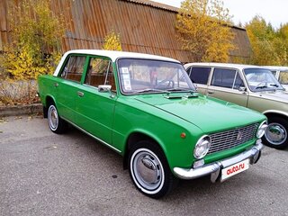 1980 Lada (ВАЗ) 2101, зелёный, 270000 рублей, вид 4