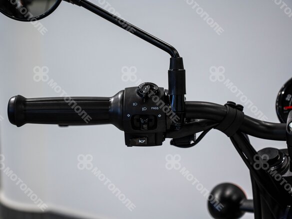2025 Royal Enfield Hunter, белый, 432000 рублей - вид 12