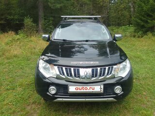 2015 Mitsubishi L200 V, чёрный, 2500000 рублей, вид 1