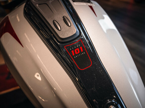 2025 Indian Scout, белый - вид 7
