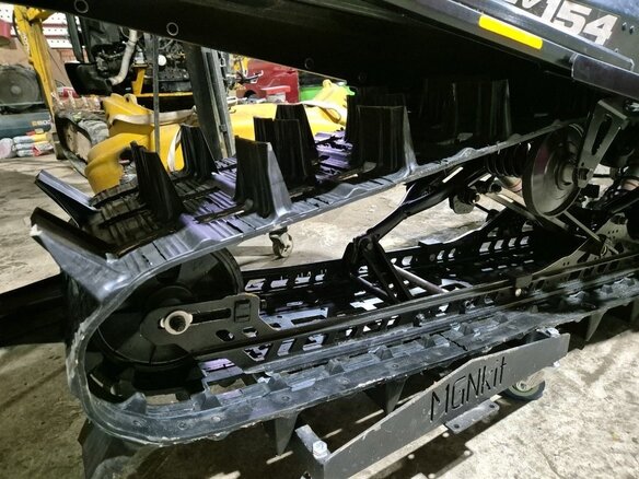 2017 BRP Ski-Doo Summit 850, жёлтый, 1000000 рублей - вид 10