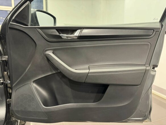 2021 Skoda Rapid II, серый - вид 9