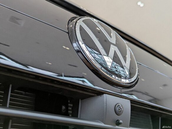 2025 Volkswagen Caravelle T7, чёрный, 11990000 рублей - вид 7
