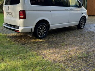 2014 Volkswagen Transporter T5 Рестайлинг, белый, 1650000 рублей, вид 4