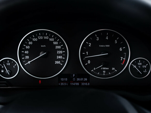 2010 BMW X3 35i xDrive II (F25), белый - вид 9