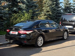 2019 Toyota Camry VIII (XV70), чёрный, 2547000 рублей, вид 3