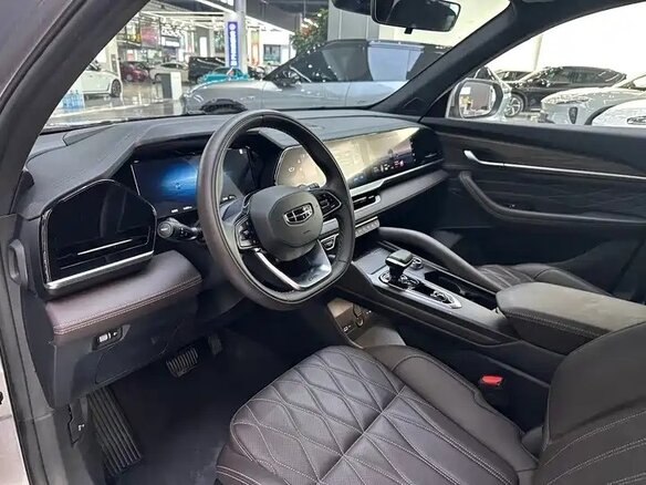 2025 Geely Monjaro (Xingyue L) I Рестайлинг (China Market), серый, 3230010 рублей - вид 8