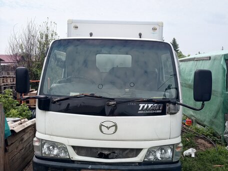 2001 Mazda Titan, белый, 1000000 рублей, вид 1