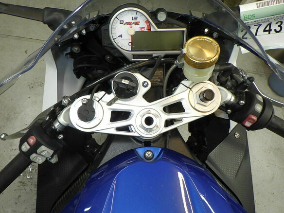 2017 BMW S 1000 RR, белый, 1490000 рублей - вид 6