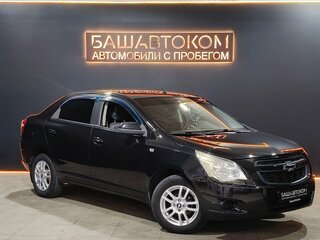 2013 Chevrolet Cobalt II, чёрный, 470000 рублей, вид 3