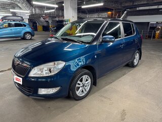 2013 Skoda Fabia II Рестайлинг, синий, 850000 рублей, вид 1
