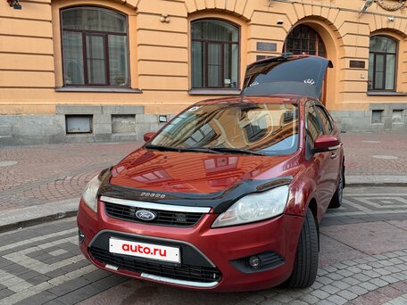 2008 Ford Focus II Рестайлинг, красный, 415000 рублей, вид 4