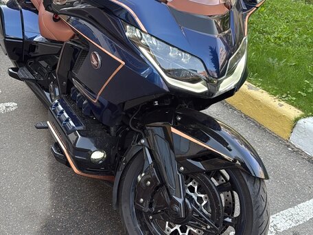 2019 Honda GL 1800 Gold Wing, синий, 2500000 рублей, вид 1