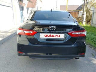 2021 Toyota Camry VIII (XV70) Рестайлинг, чёрный, 2730000 рублей, вид 4