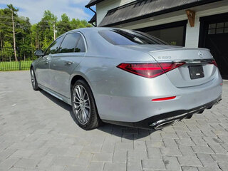 2026 Mercedes-Benz S-Класс 580 Long 4MATIC VII (W223), серебристый, 16885300 рублей, вид 4
