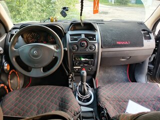 2007 Renault Megane II Рестайлинг, чёрный, 355000 рублей, вид 5