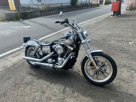 2009 Harley-Davidson Dyna Low Rider, серебристый, 727000 рублей, вид 2