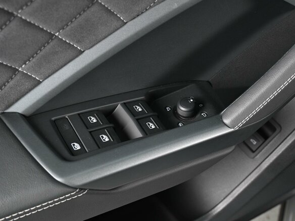 2026 Audi Q3 35 TFSI II (F3), серый, 4199000 рублей - вид 19
