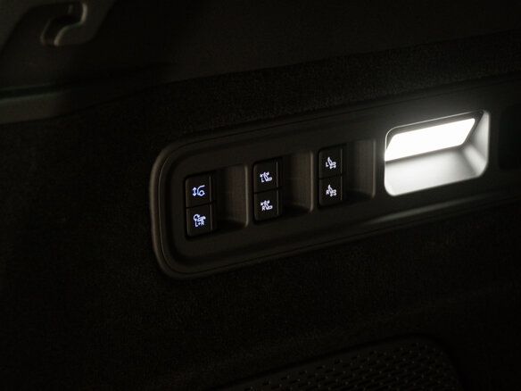 2026 Zeekr 8X 70 kWh, чёрный - вид 15