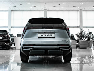 2026 Geely Atlas II, серебристый, 3449990 рублей, вид 5