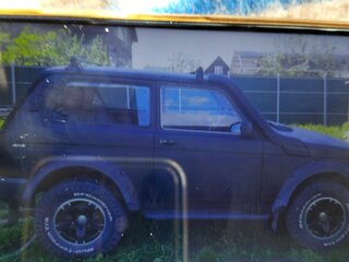 2011 Lada (ВАЗ) 2121 (4x4) I Рестайлинг, чёрный, 480000 рублей, вид 2