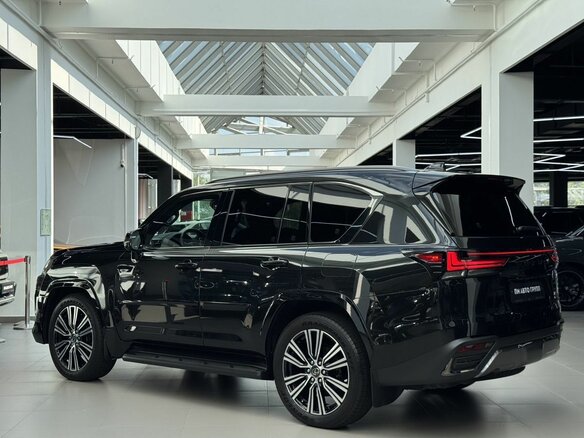 2025 Lexus LX 700h IV, чёрный, 19770000 рублей - вид 13