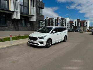 2019 Kia Carnival III, белый, 2450000 рублей, вид 1