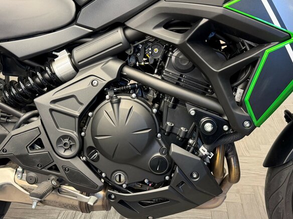 2024 Kawasaki Versys 650, зелёный, 900000 рублей - вид 12