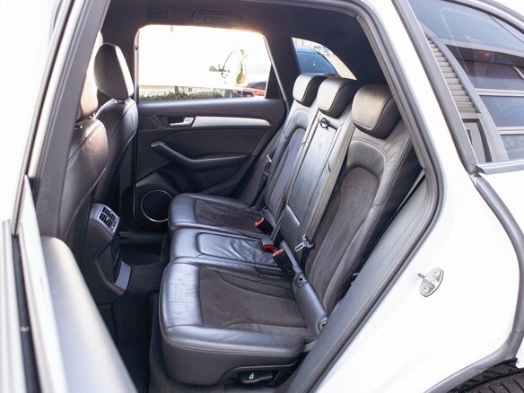 2015 Audi Q5 I (8R) Рестайлинг, белый, 2095000 рублей - вид 16
