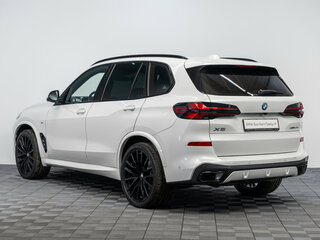 2025 BMW X5 40d IV (G05/G18) Рестайлинг, белый, 14590000 рублей, вид 5
