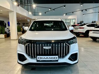 2026 Geely Okavango I Рестайлинг, белый, 4085990 рублей, вид 2