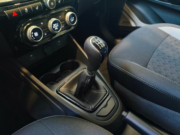 2026 Lada (ВАЗ) Vesta SW I Рестайлинг (NG), белый, 1915000 рублей - вид 14
